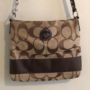 Large Coach Crossbody Purse